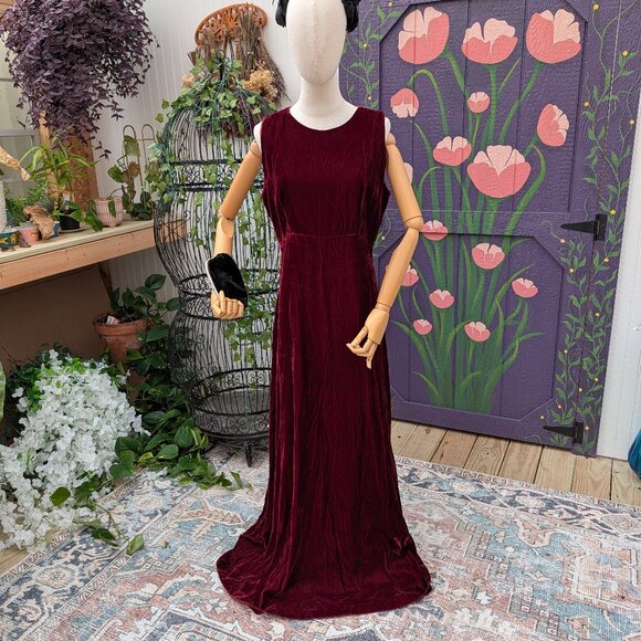 Vintage 1990's Dark Blood Red Velvet Backless Vampy Evening Gown By Jordan - Picture 1 of 15